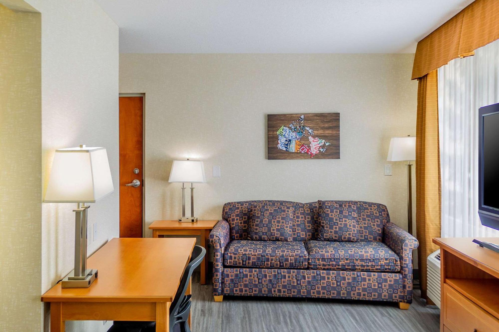 Econo Lodge Inn & Suites University Calgary Bagian luar foto